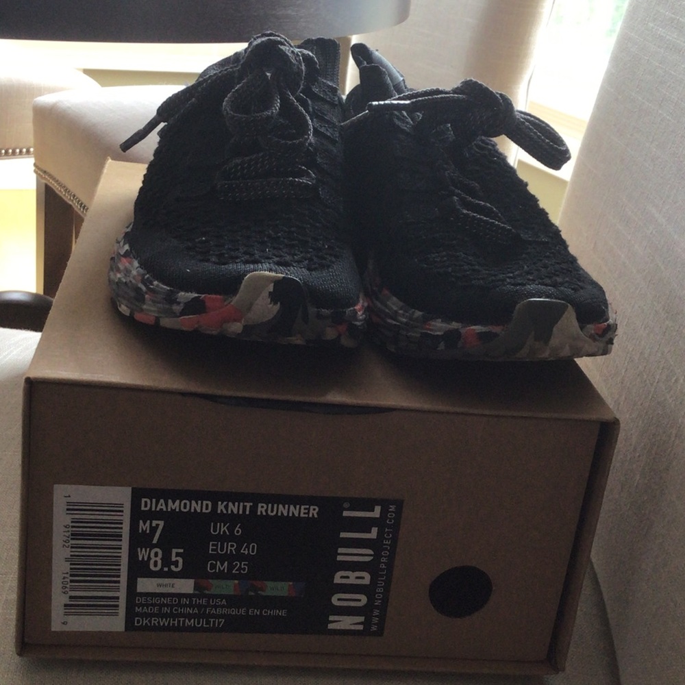 NOBULL Black and Red Women's Sneakers - Picture 4 of 4